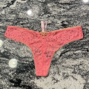 Victoria’s Secret panty thong